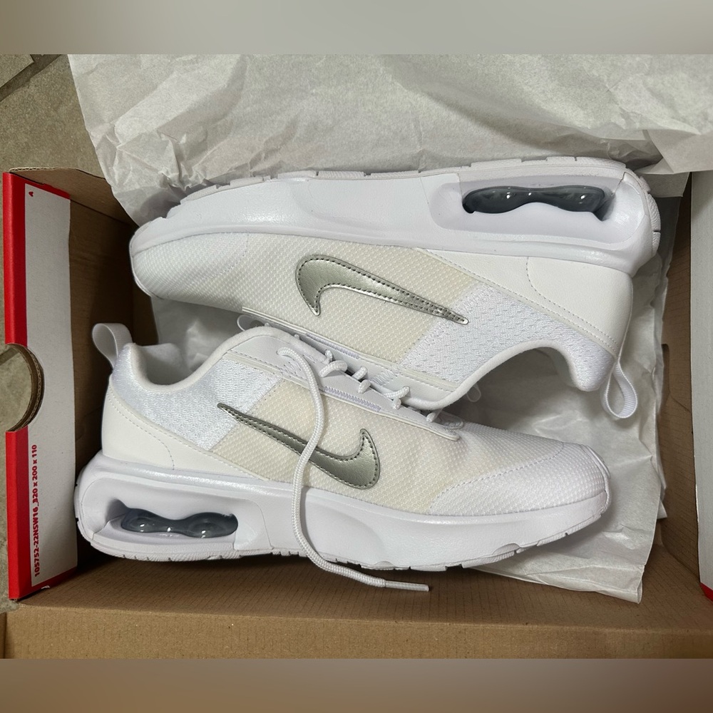 Nike Air Max INTRLK Lite Women's Shoes - Picture 9 of 13